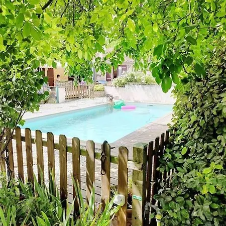 En Le Moulin D'annepont Bed & Breakfast Annepont